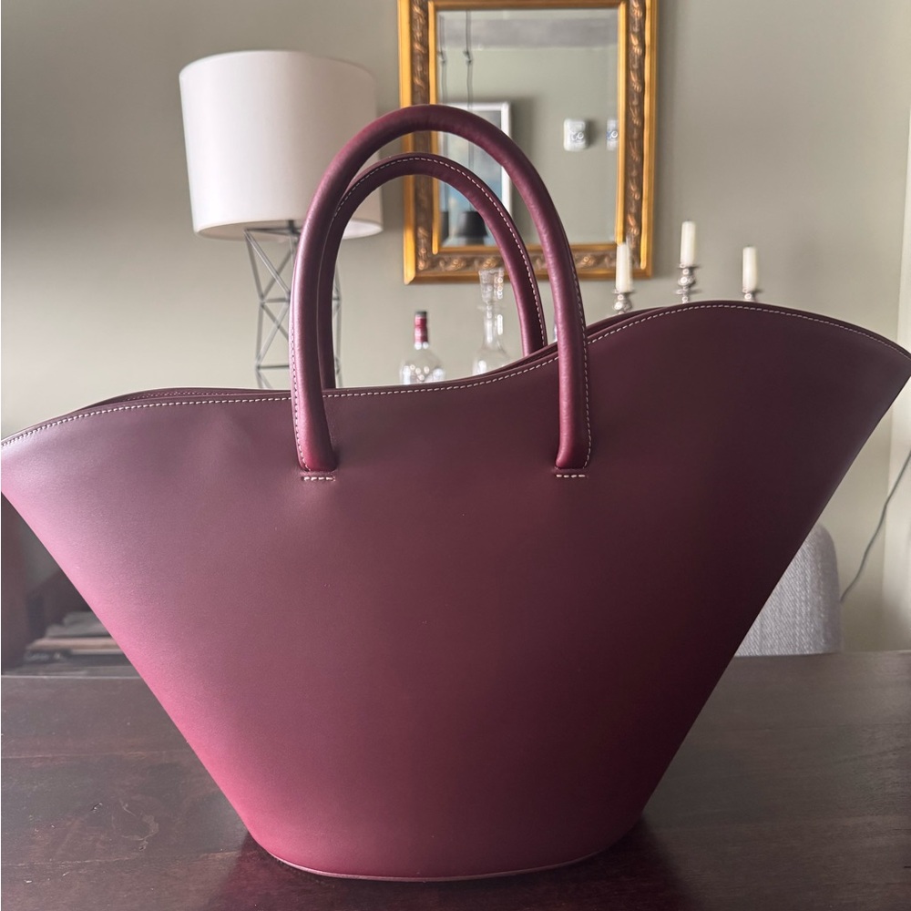 LITTLE LIFFNER
NWOT. Tulip shoulder bag (Burgundy) - Picture 2 of 9